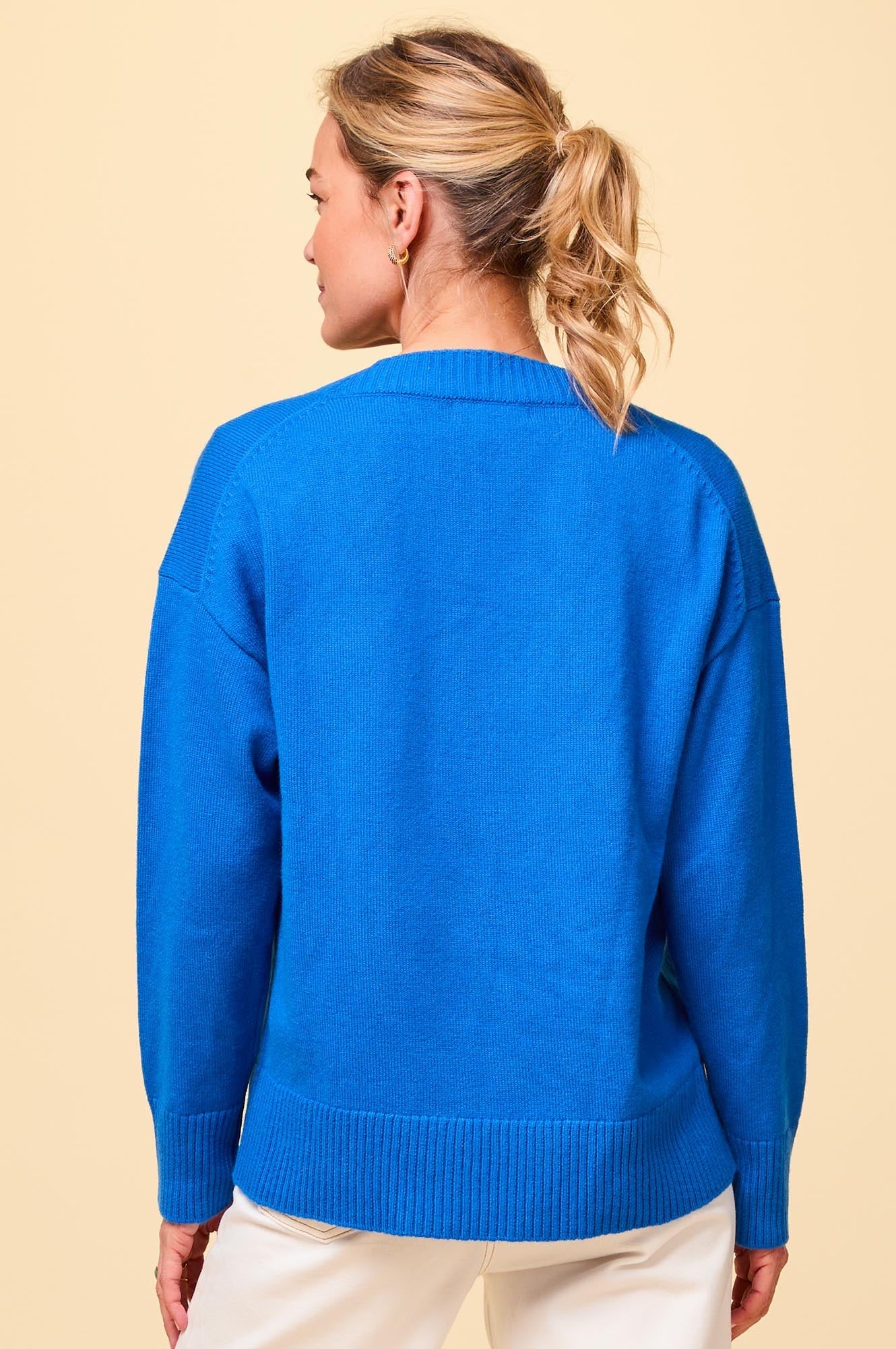 Merino Wool Relaxed V Neck Jumper - Blue