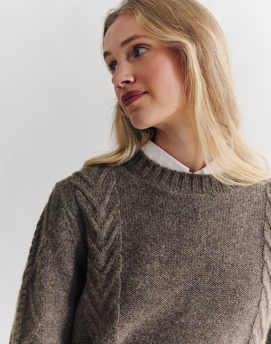 The Hand-Me-Down - Umber