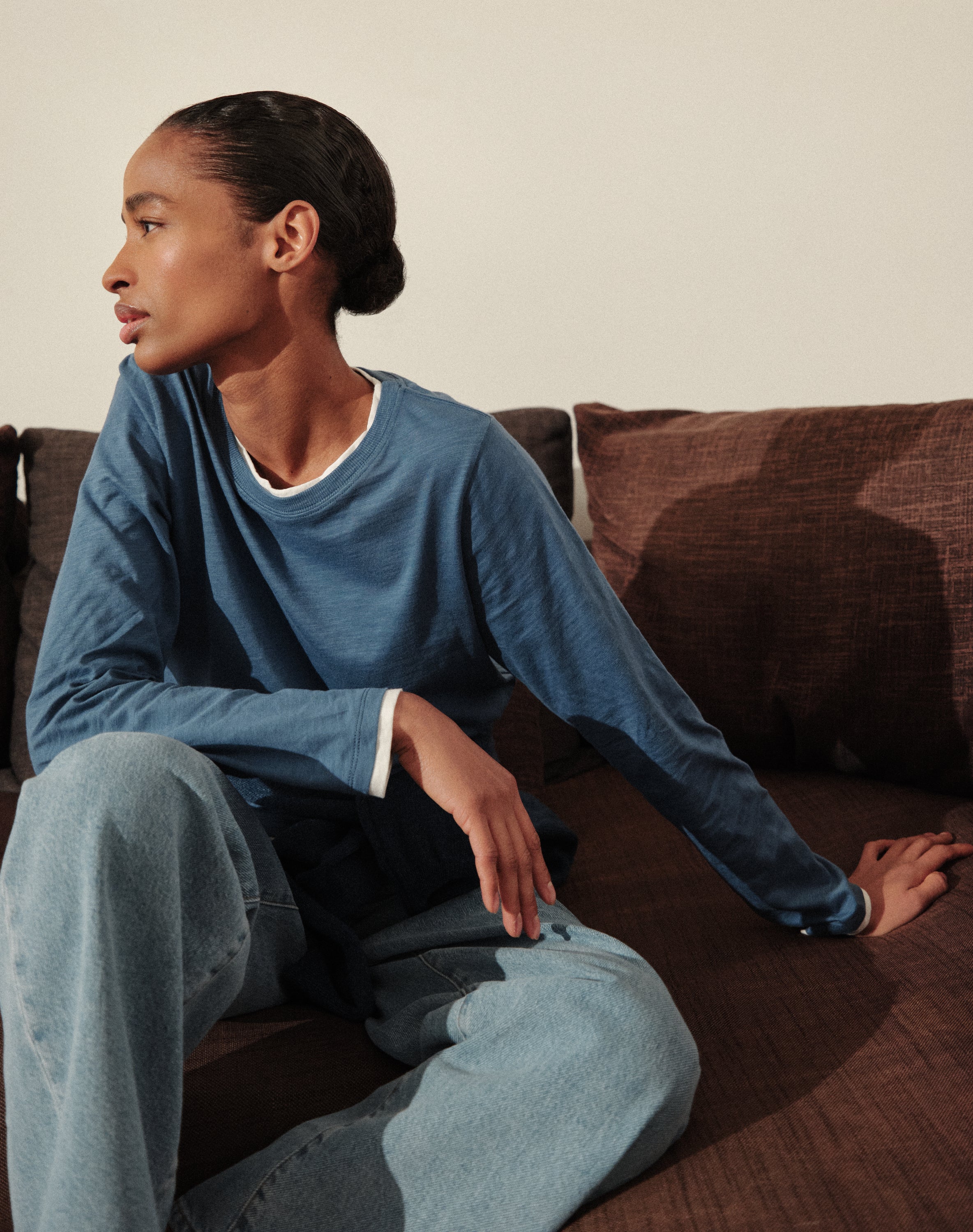 The LAYERED Tee 01 - Ocean Blue + White