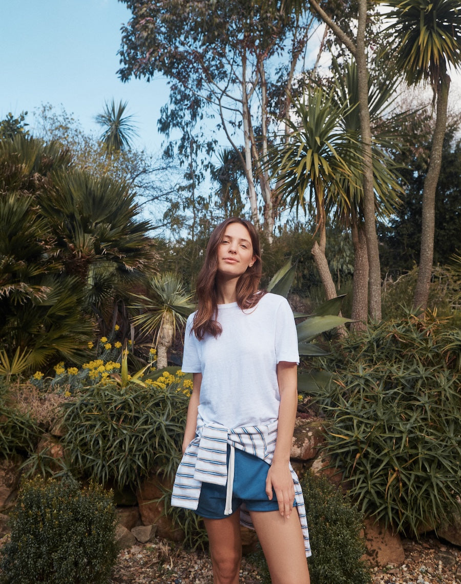 The LINEN 02 / The Classic Fit - White
