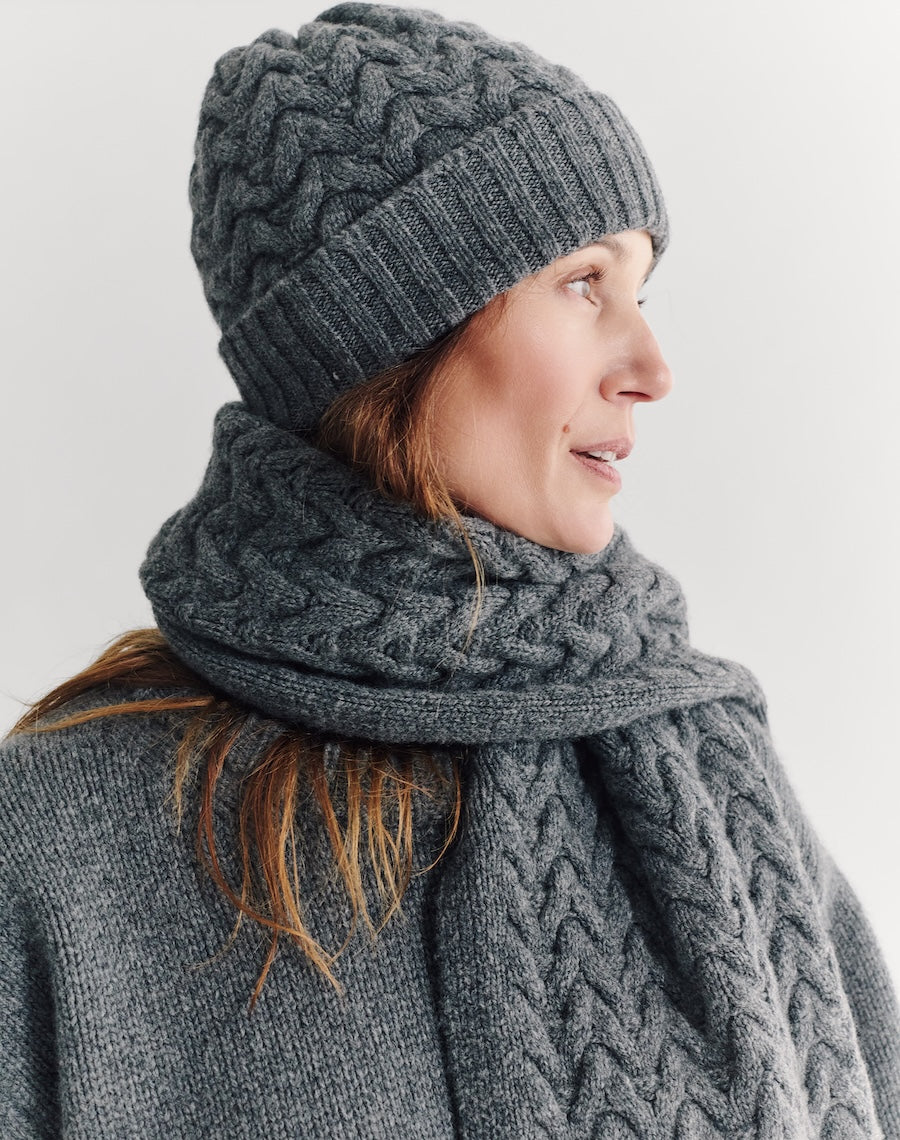 The Border Cable Scarf - Fossil