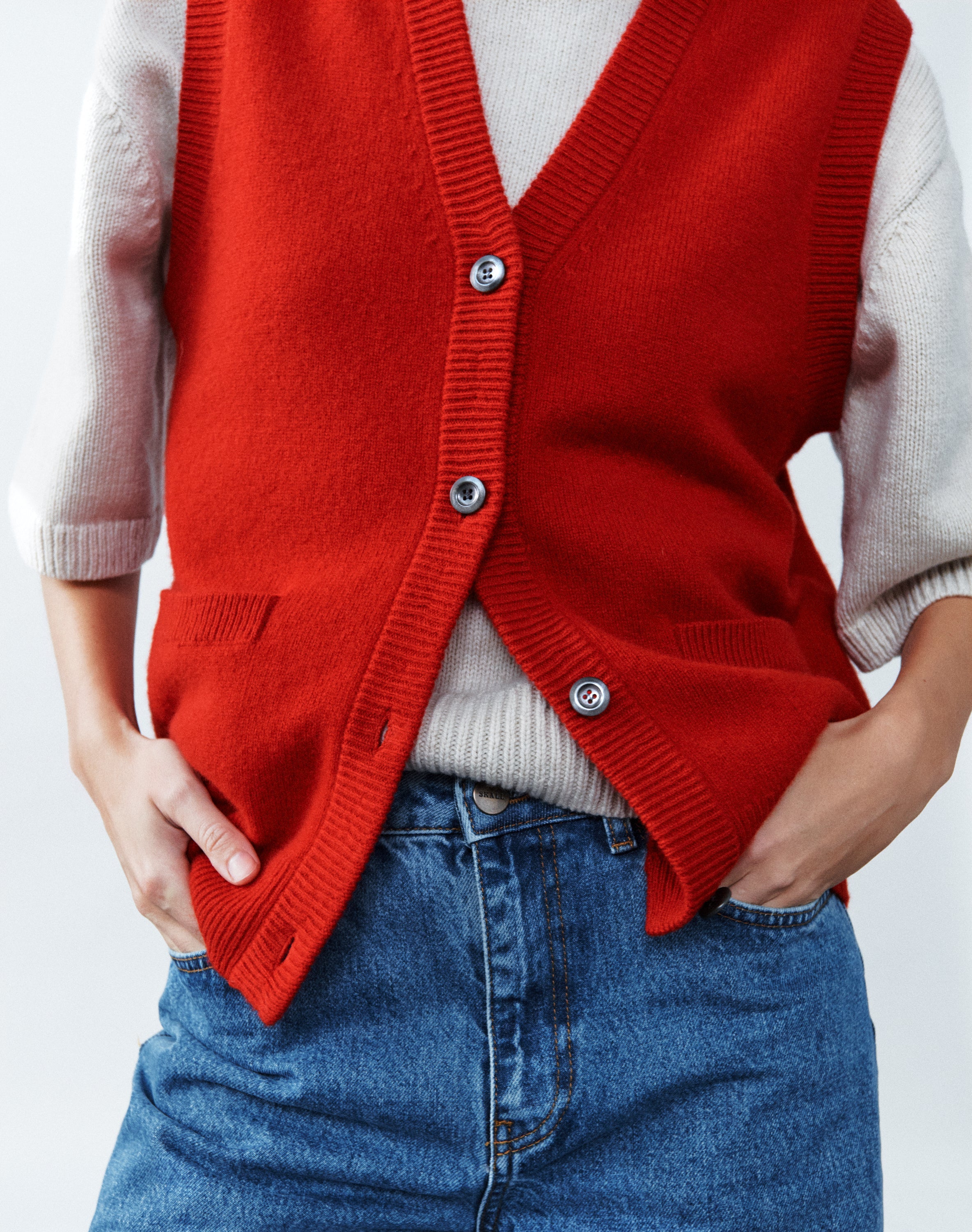 The CARDIGAN / 4.0 - Carmine