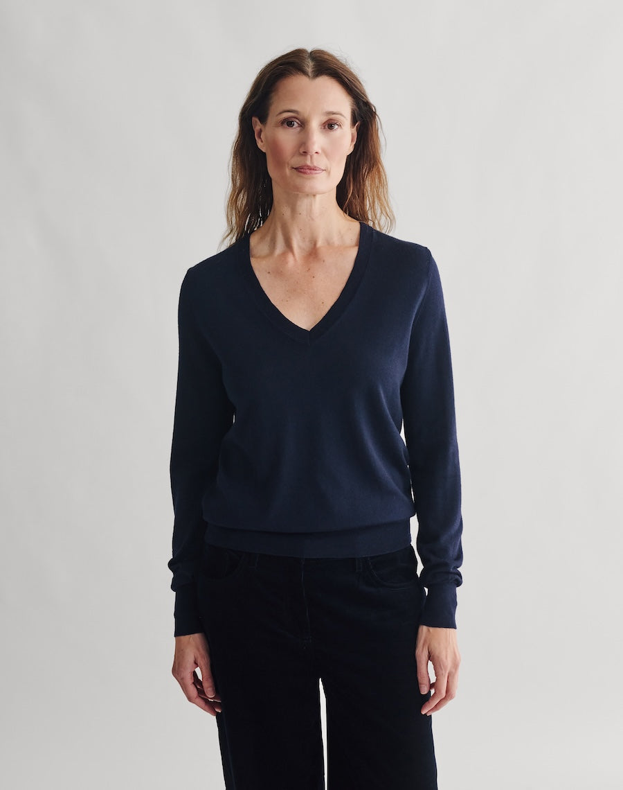 The Extra Fine v - Navy