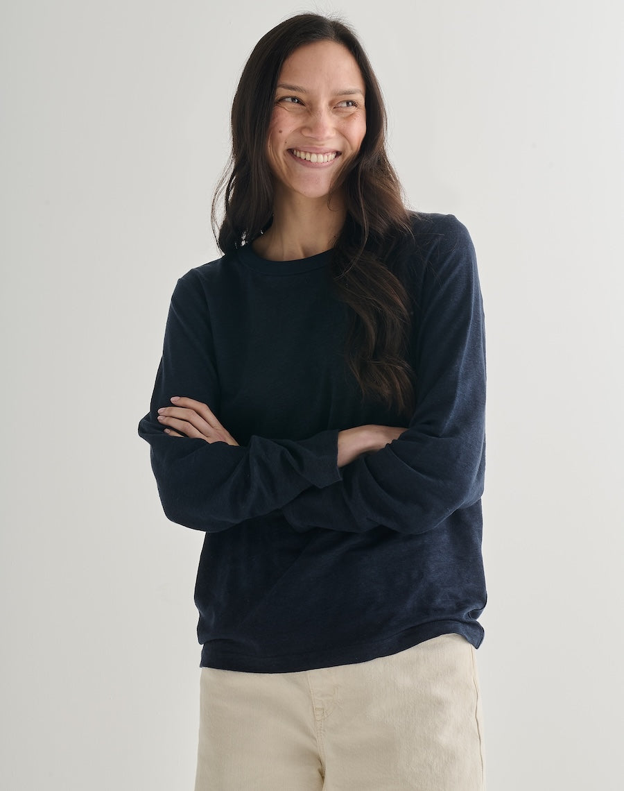 The LINEN 01 / the Long Sleeve - Navy