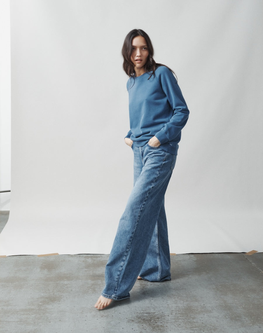 The Vintage-Fit SWEATSHIRT - Ocean Blue