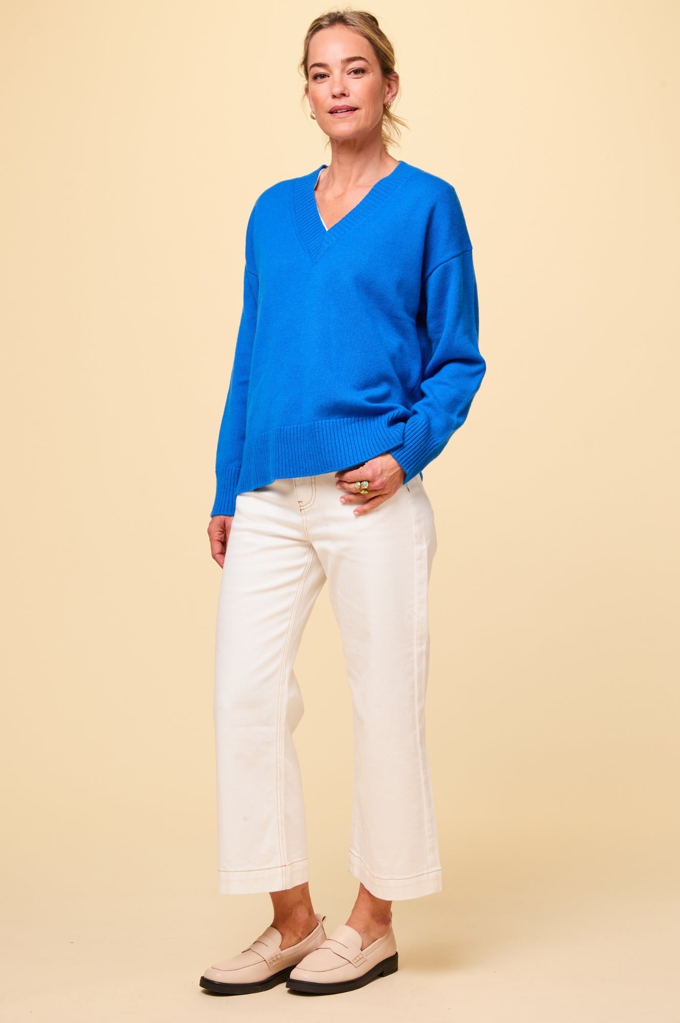 Merino Wool Relaxed V Neck Jumper - Blue