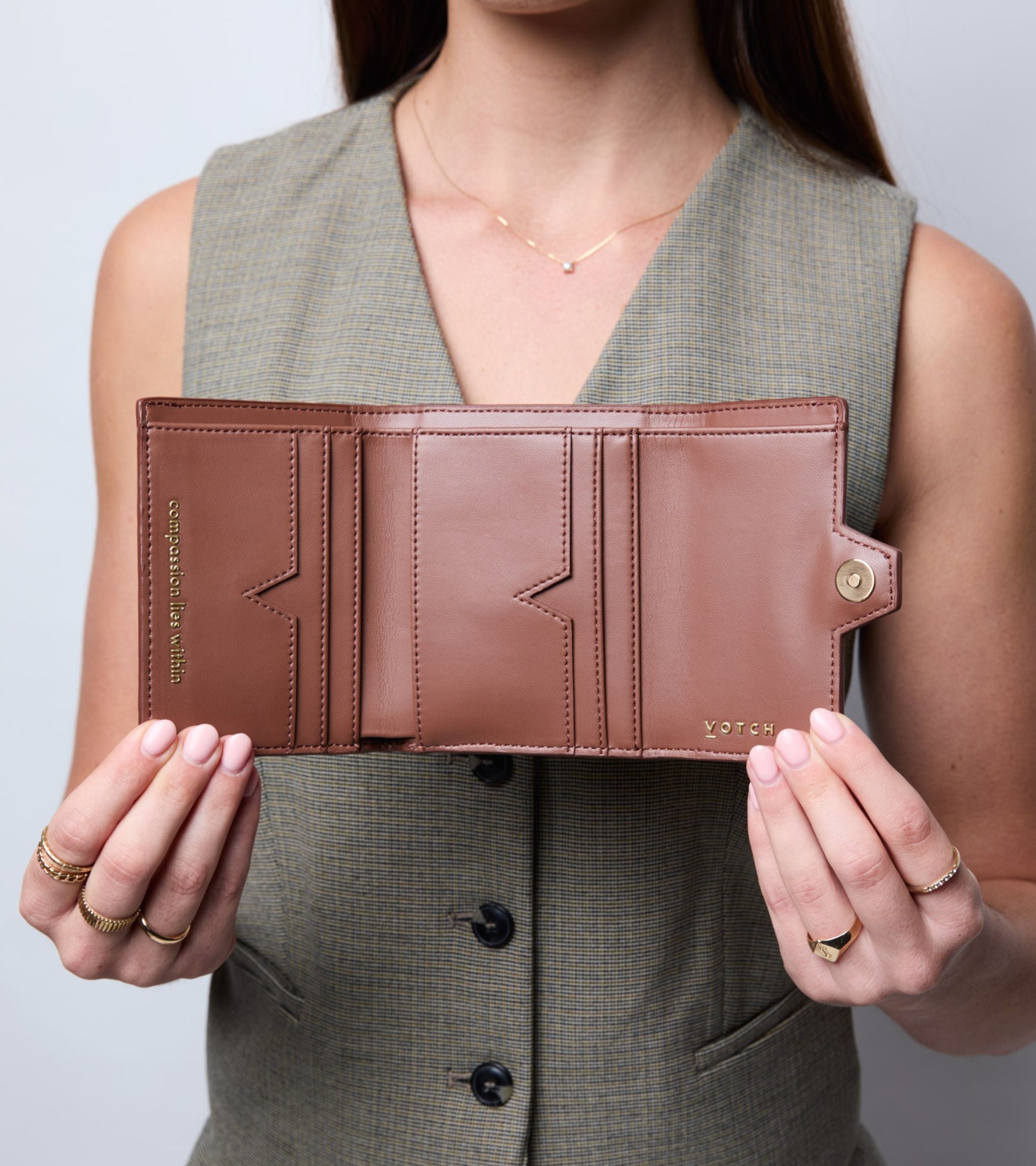 Clemmie Vegan Bio-Based Bamboo Trifold Purse in Brown