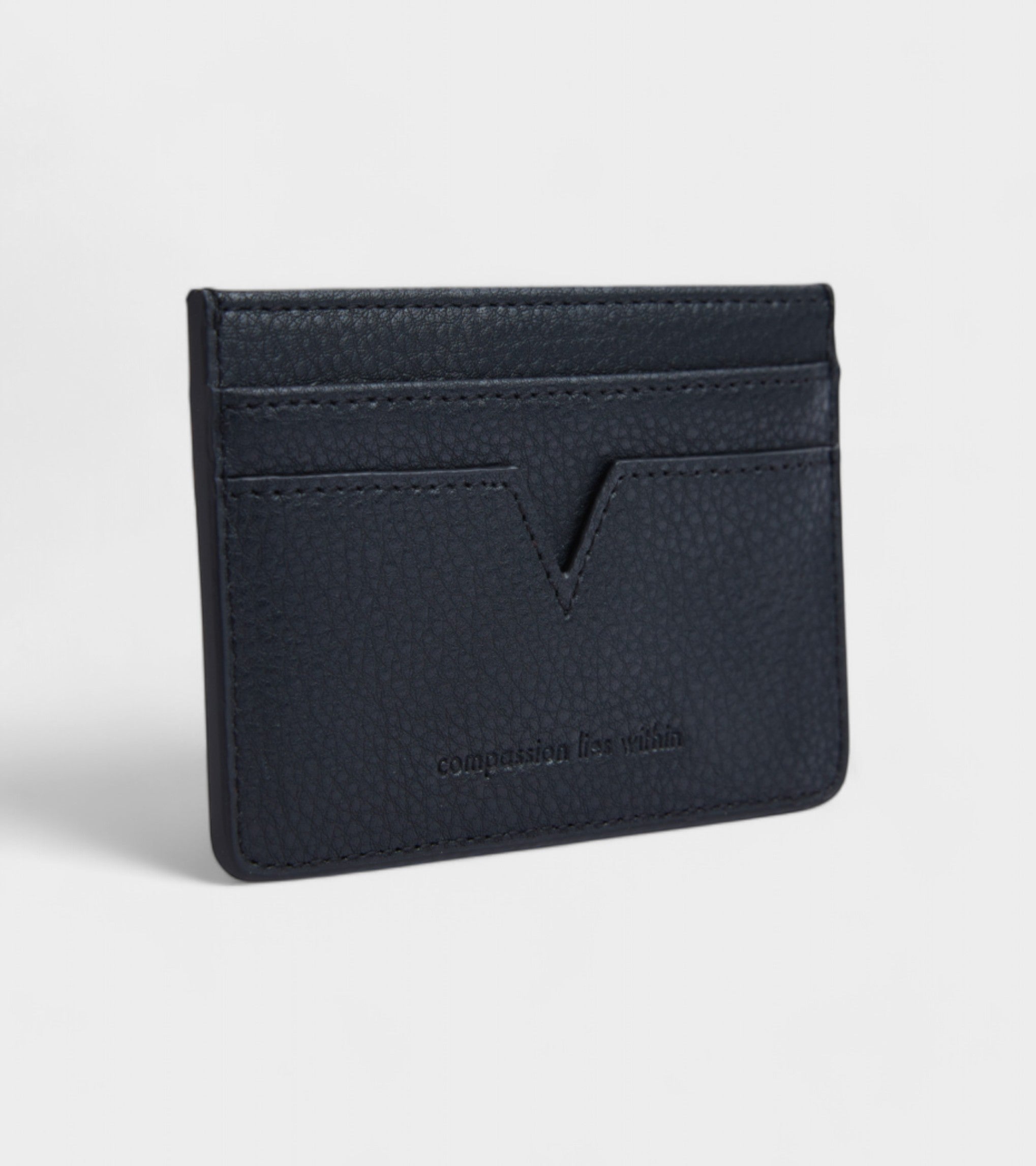 Elia Vegan Bio-Based Bamboo Leather Card Holder in Black