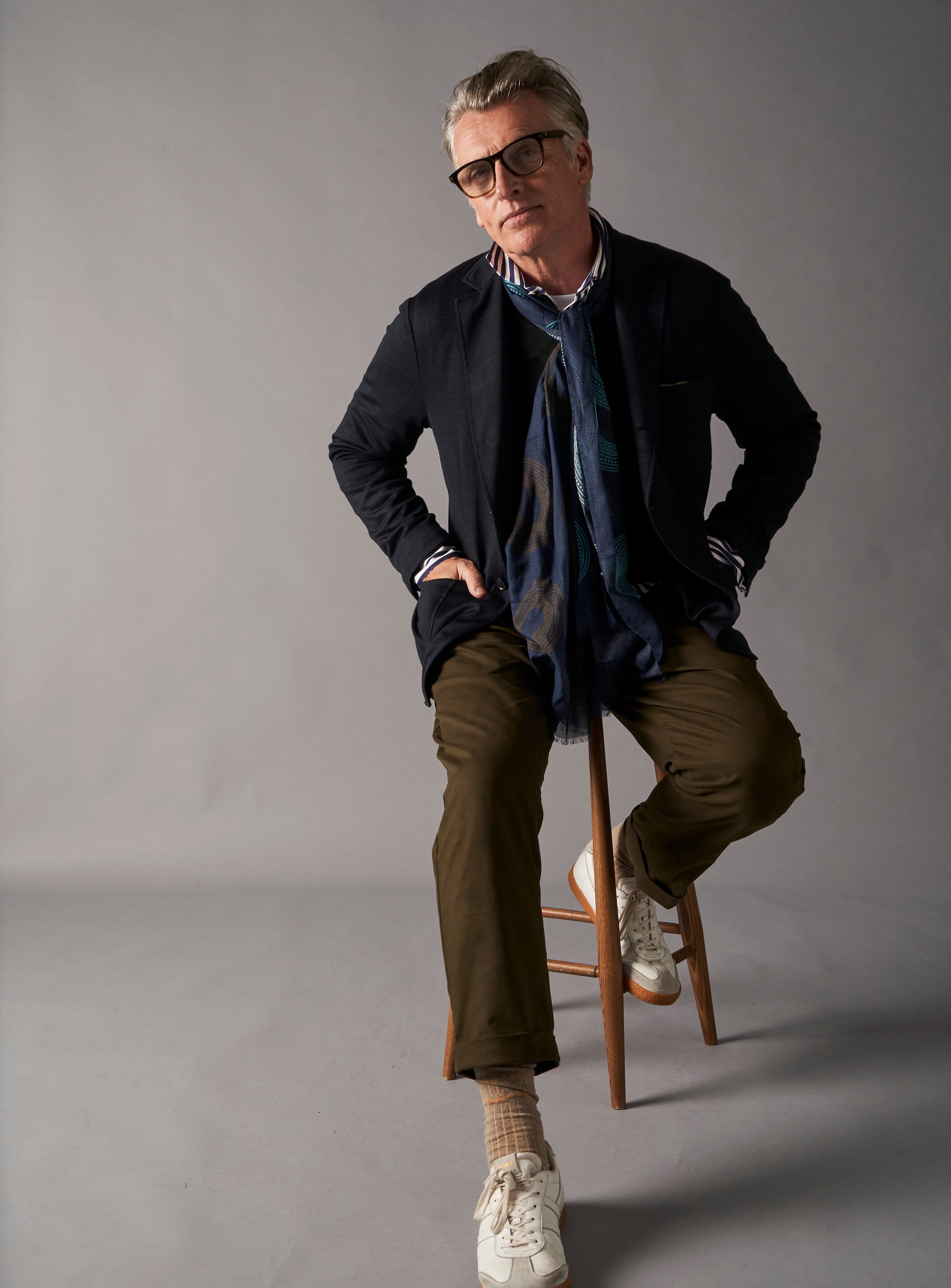 Cotton & Cashmere Wool Deep Navy Neck Scarf