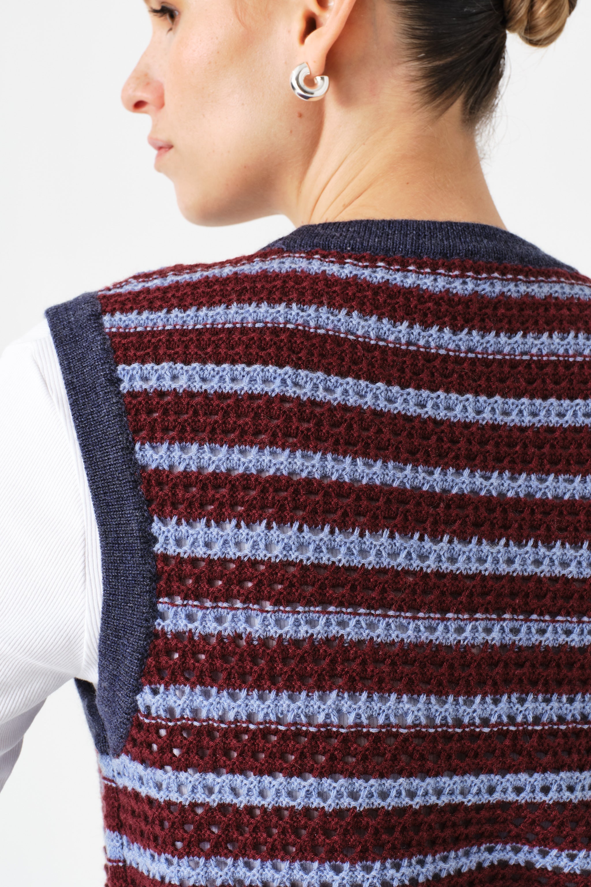 Bennie Wool Vest in Mulberry