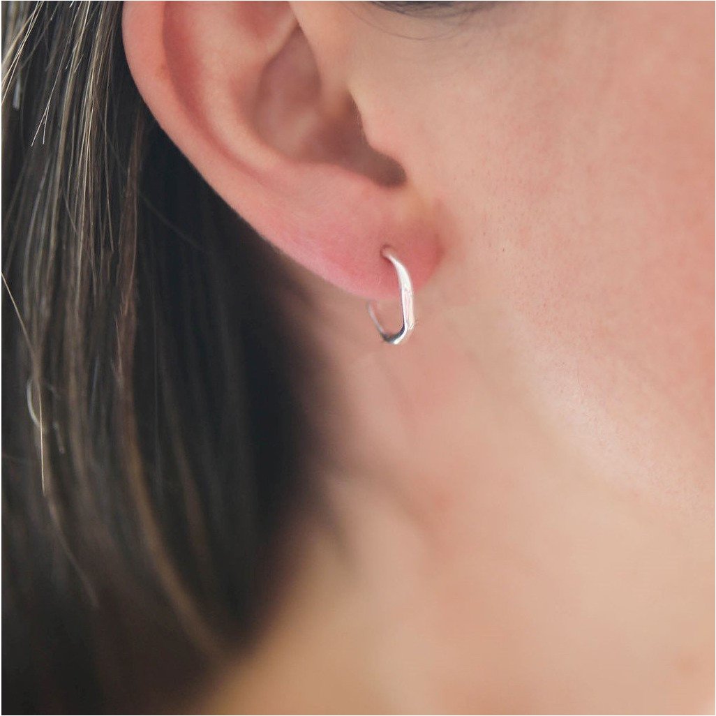 Ronda Mini Piccolo Polished Sterling Silver Hoop Earrings