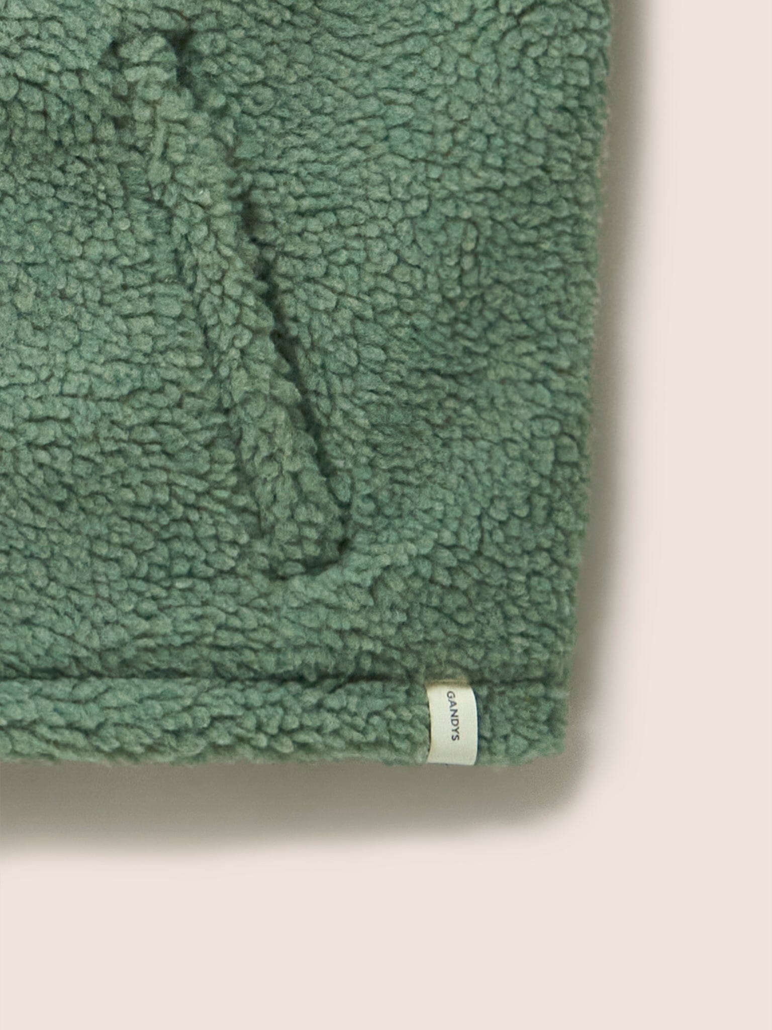 Harlem Recycled Fleece Gilet in Hedge Green