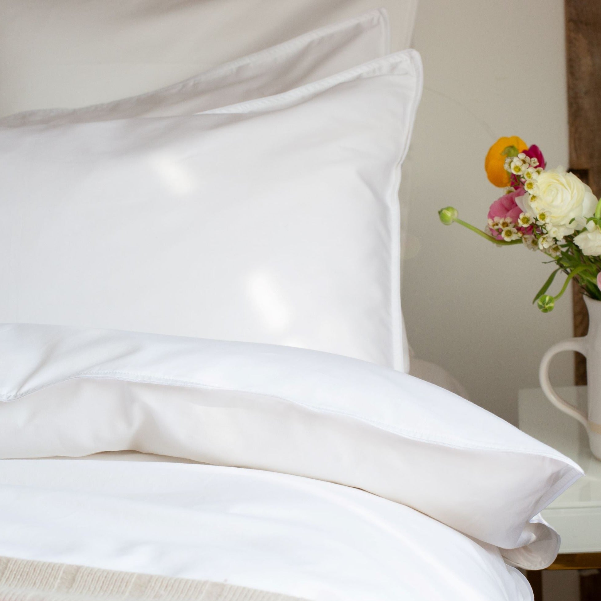 Heritage Duvet Cover - White With White Trim