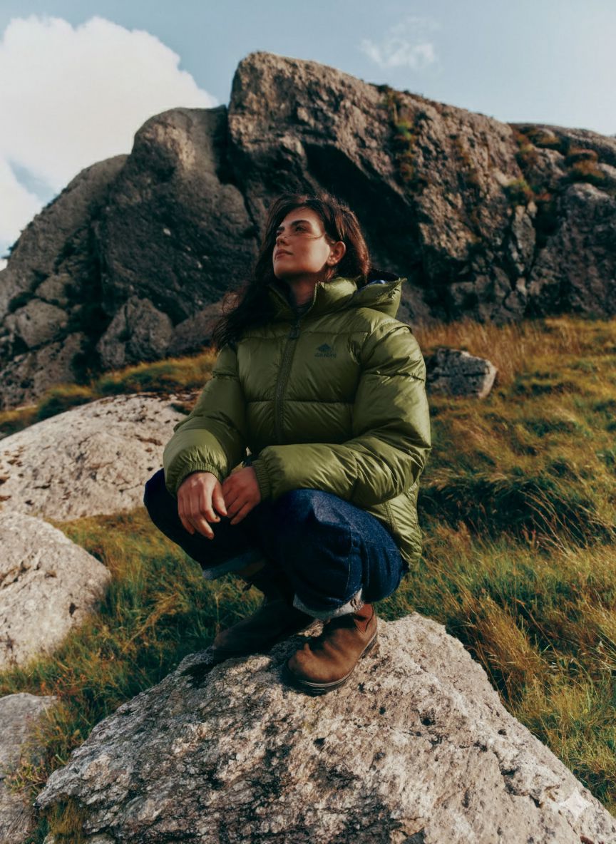 Orkney Multiway Detachable Sleeves Puffer Coat in Green