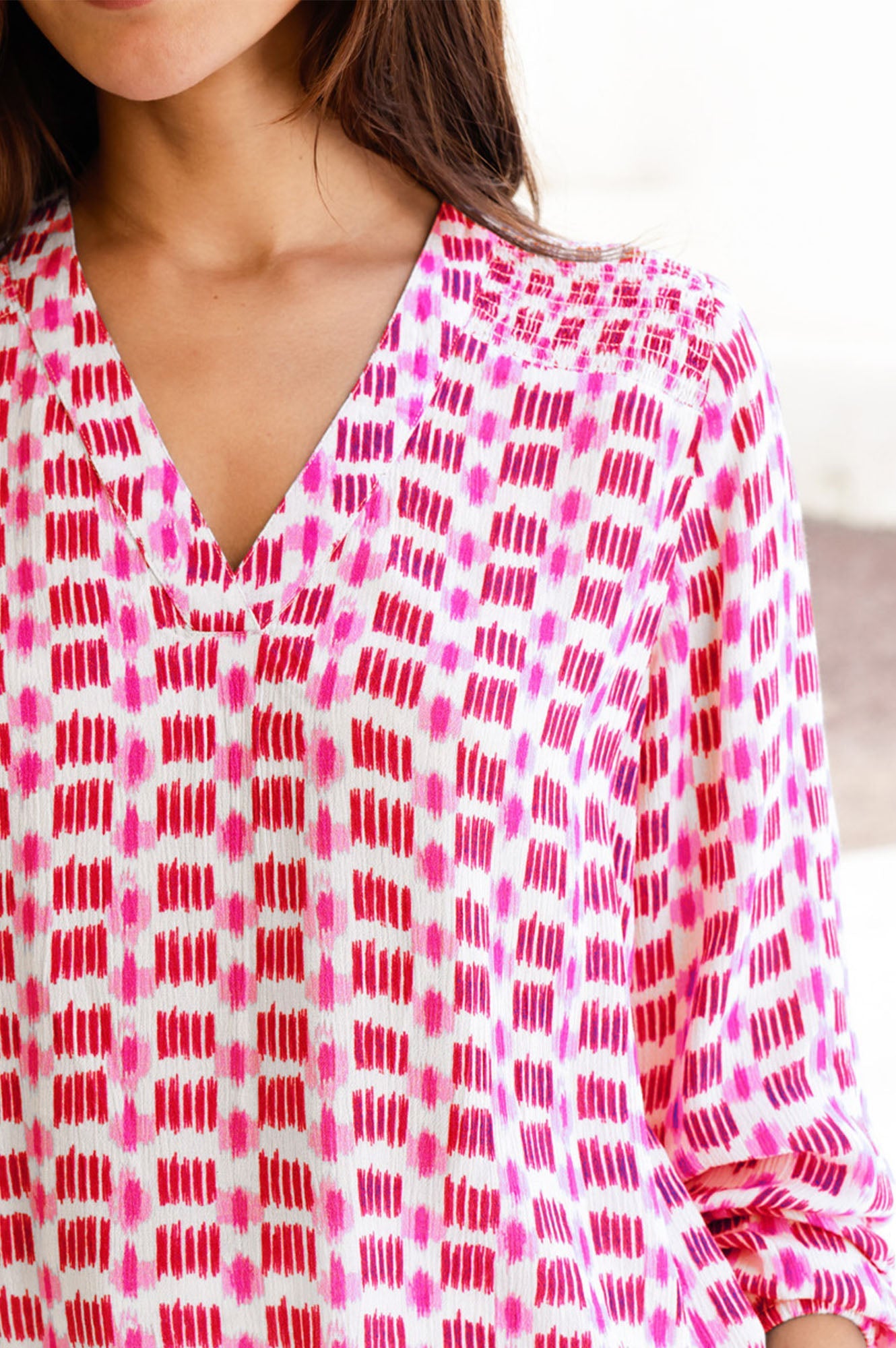 Clea Viscose Crinkle Blouse | Ikat White/Pink